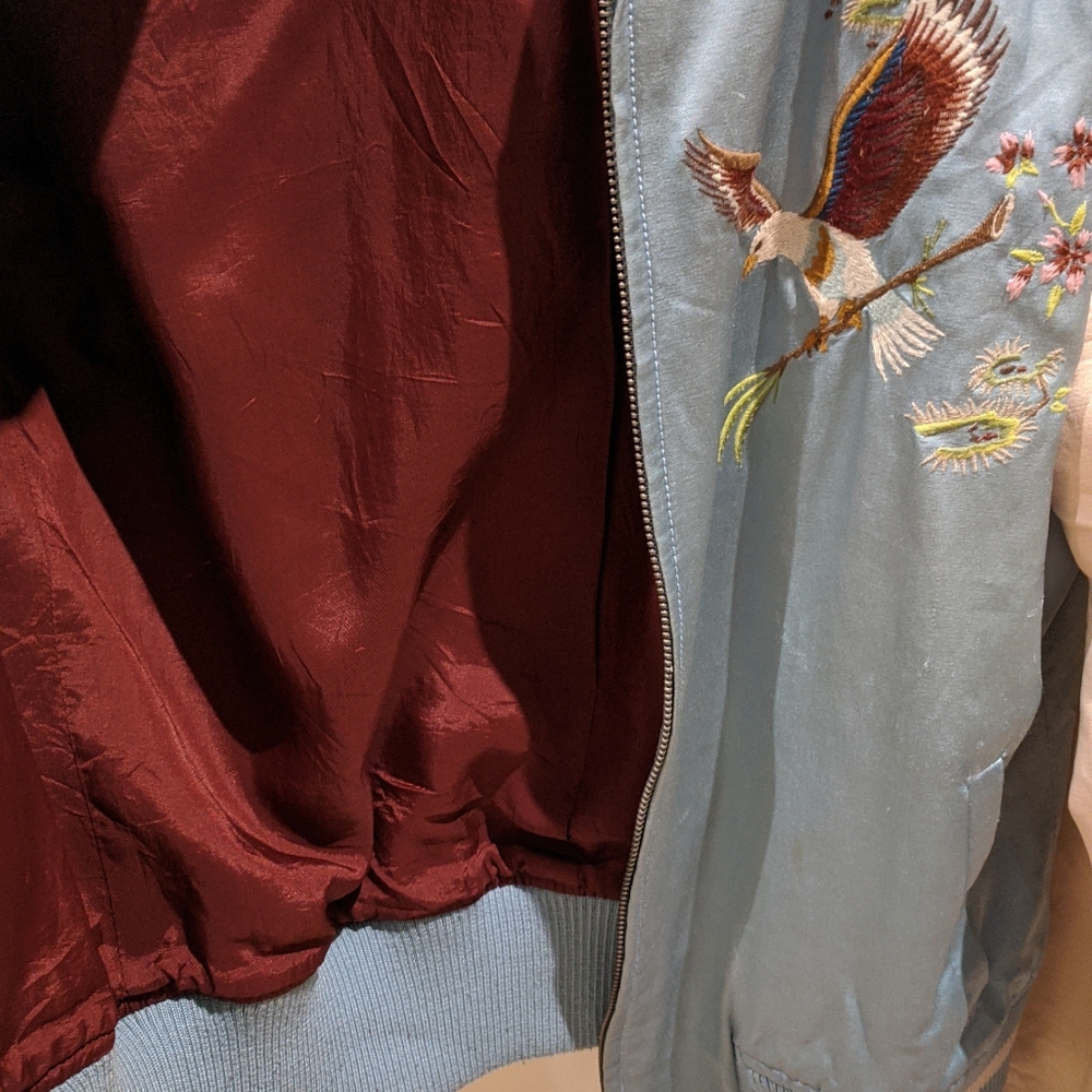 Vintage restored embroidered satin bomber jacket - Picture 5 of 9